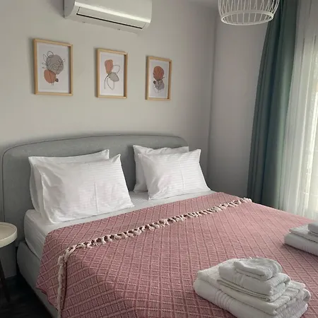 Trea Homes Marina Suites شقة مرمريس