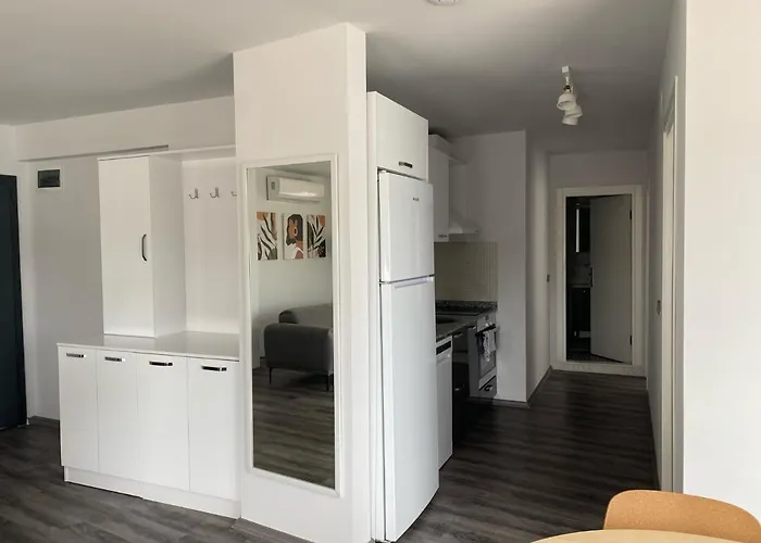 Trea Homes Marina * 马尔马里斯