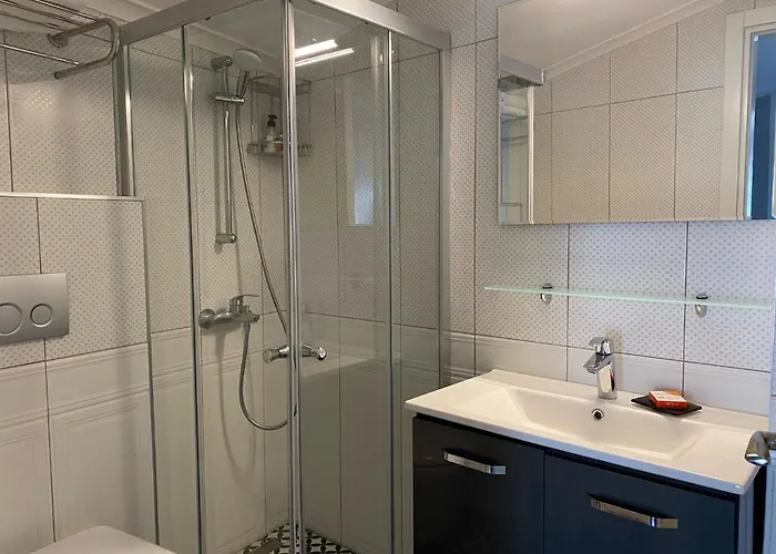 Trea Homes Marina 公寓 马尔马里斯