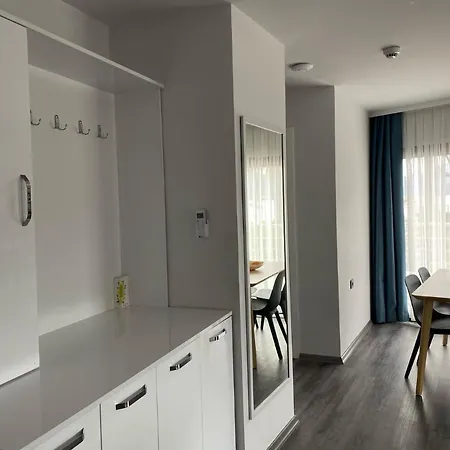 Trea Homes Marina Апартаменты