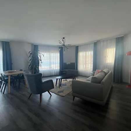 Trea Homes Marina * 马尔马里斯